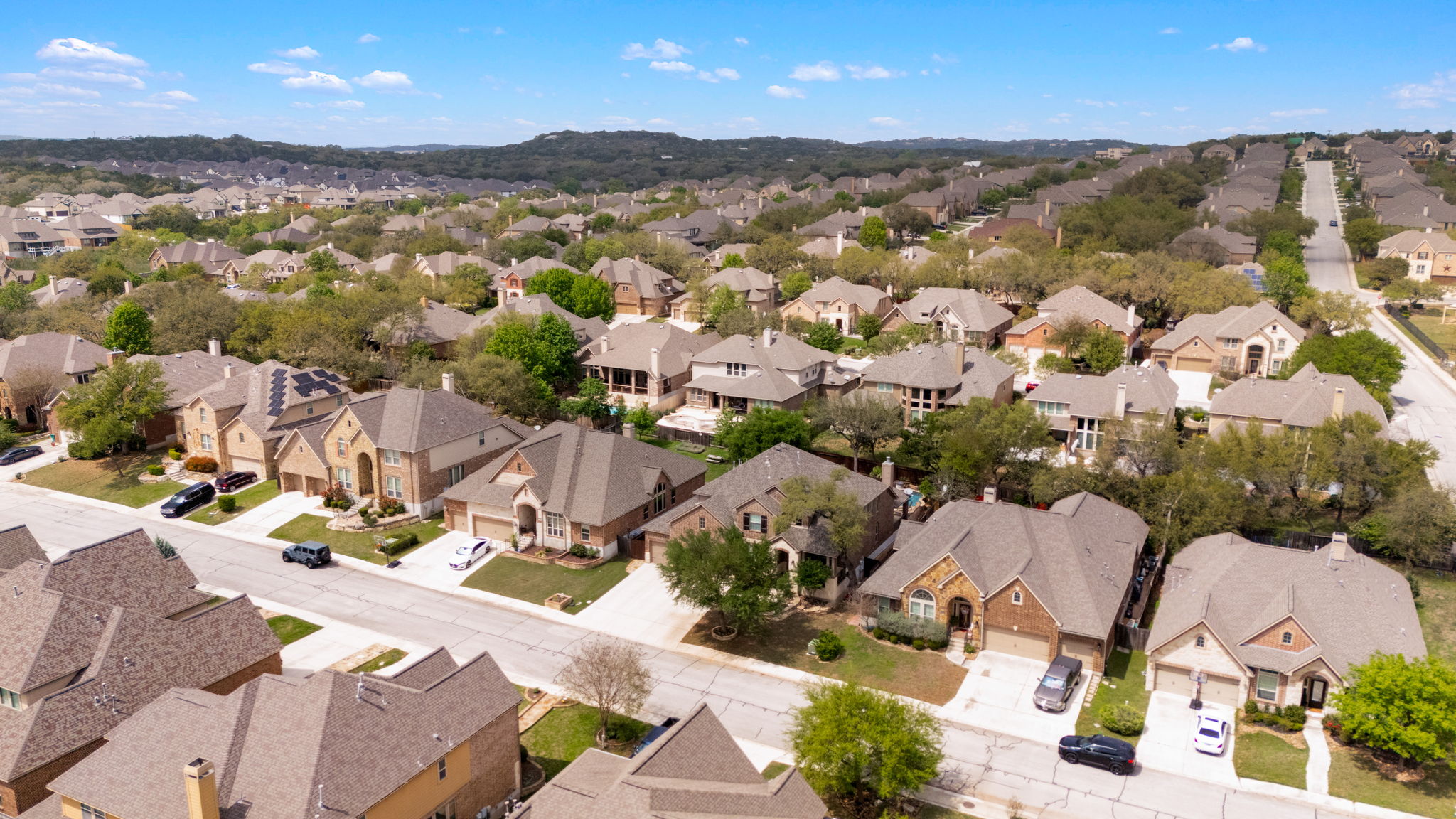 What Is Earnest Money in Texas and How Much Should I Put Down? header image.