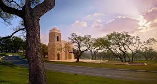 Why Are People Moving to Boerne Texas from Out of State? header image.