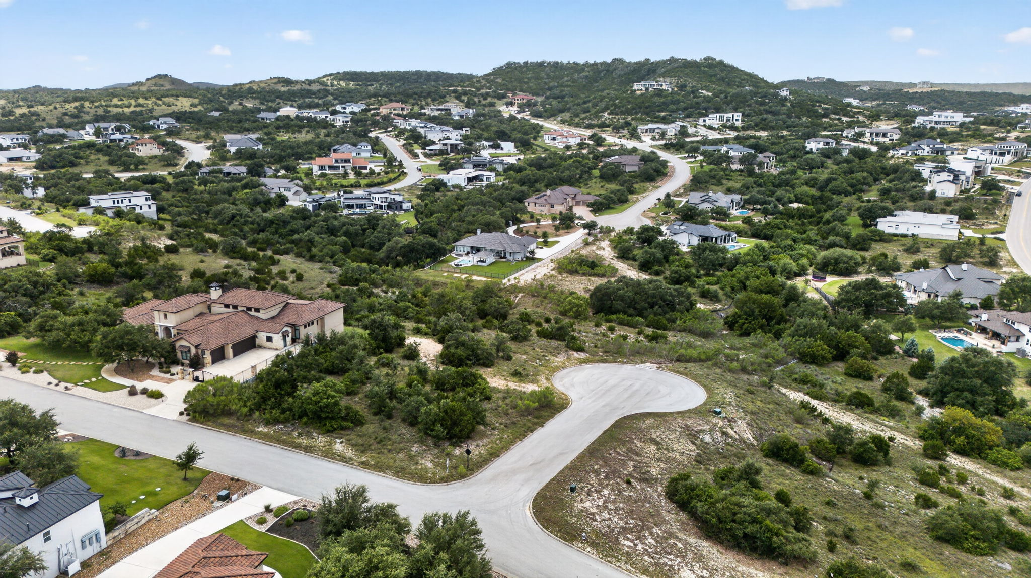 How Much Do I Need to Put Down to Buy a House in Texas? header image.