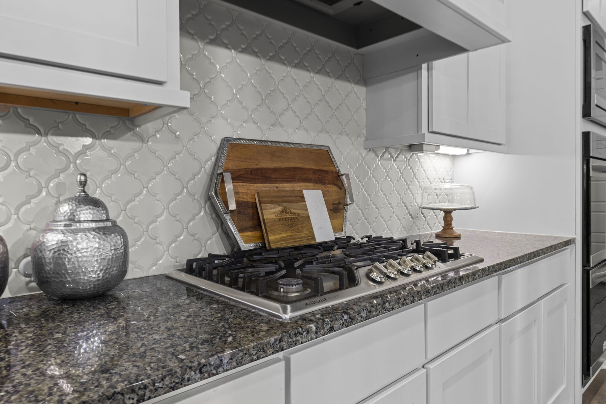 27021 Daffodil Pl Boerne TX open concept living kitchen primary suite luxury interior