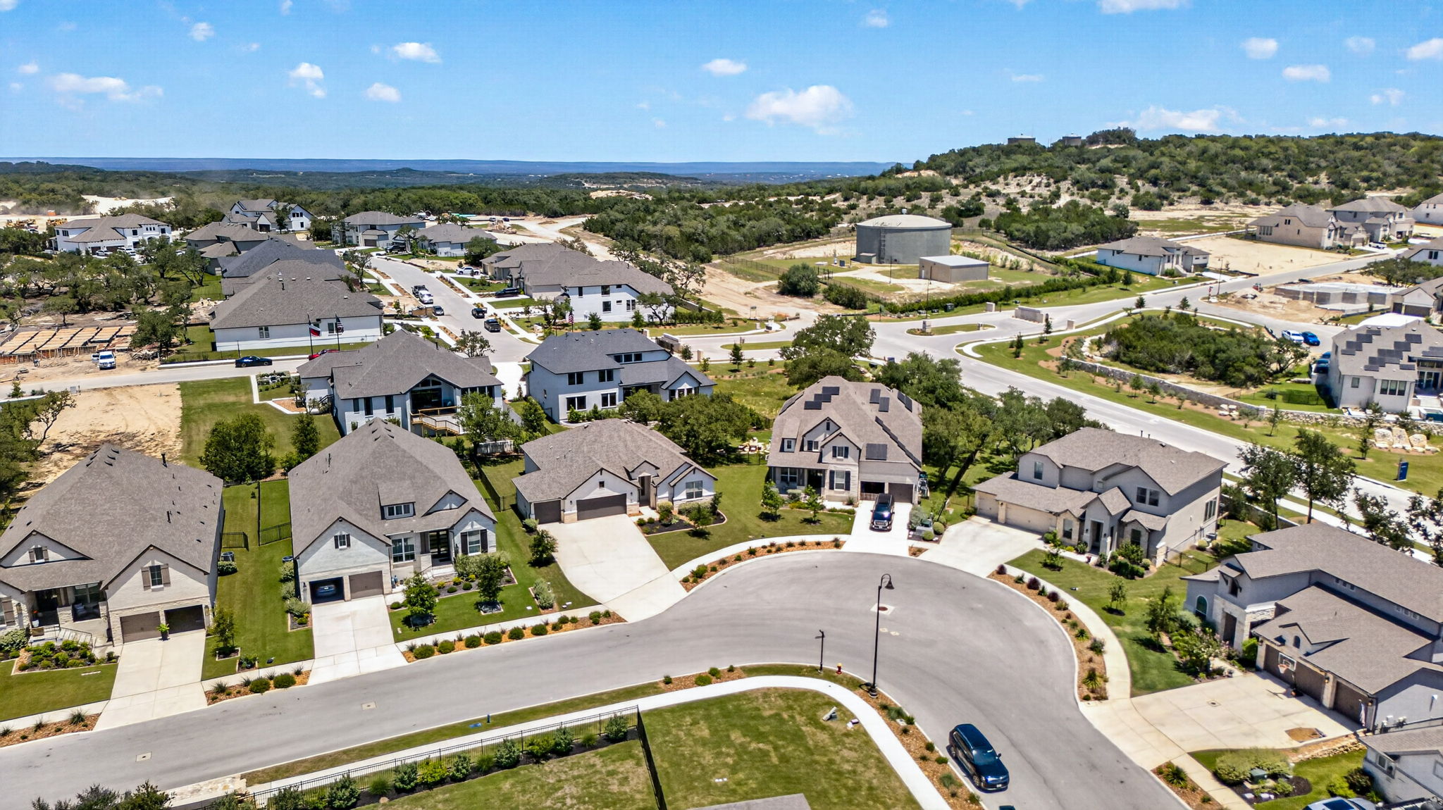 477 Vamanos Boerne TX spa primary suite single-story Monticello Esperanza luxury interior
