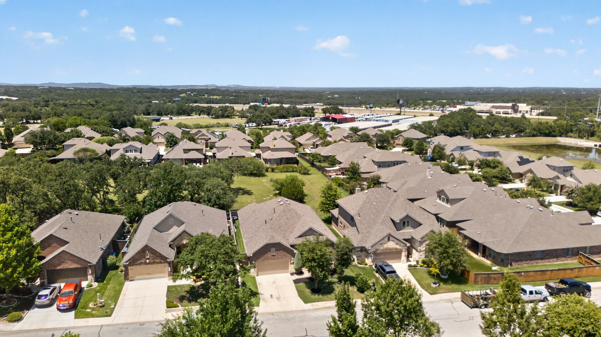 Is Boerne Texas Pet Friendly? header image.