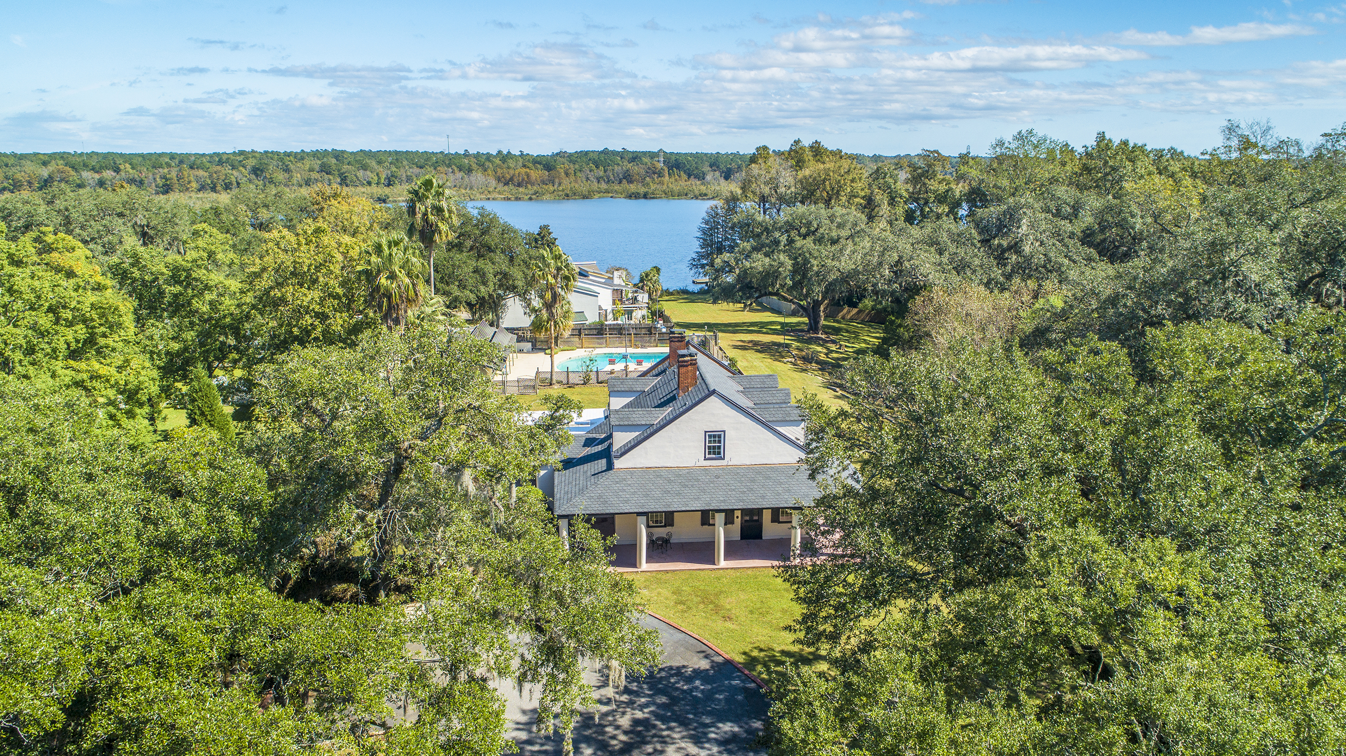 Navigating the NAR Settlement: Implications for First-Time Home Buyers and Veterans header image.