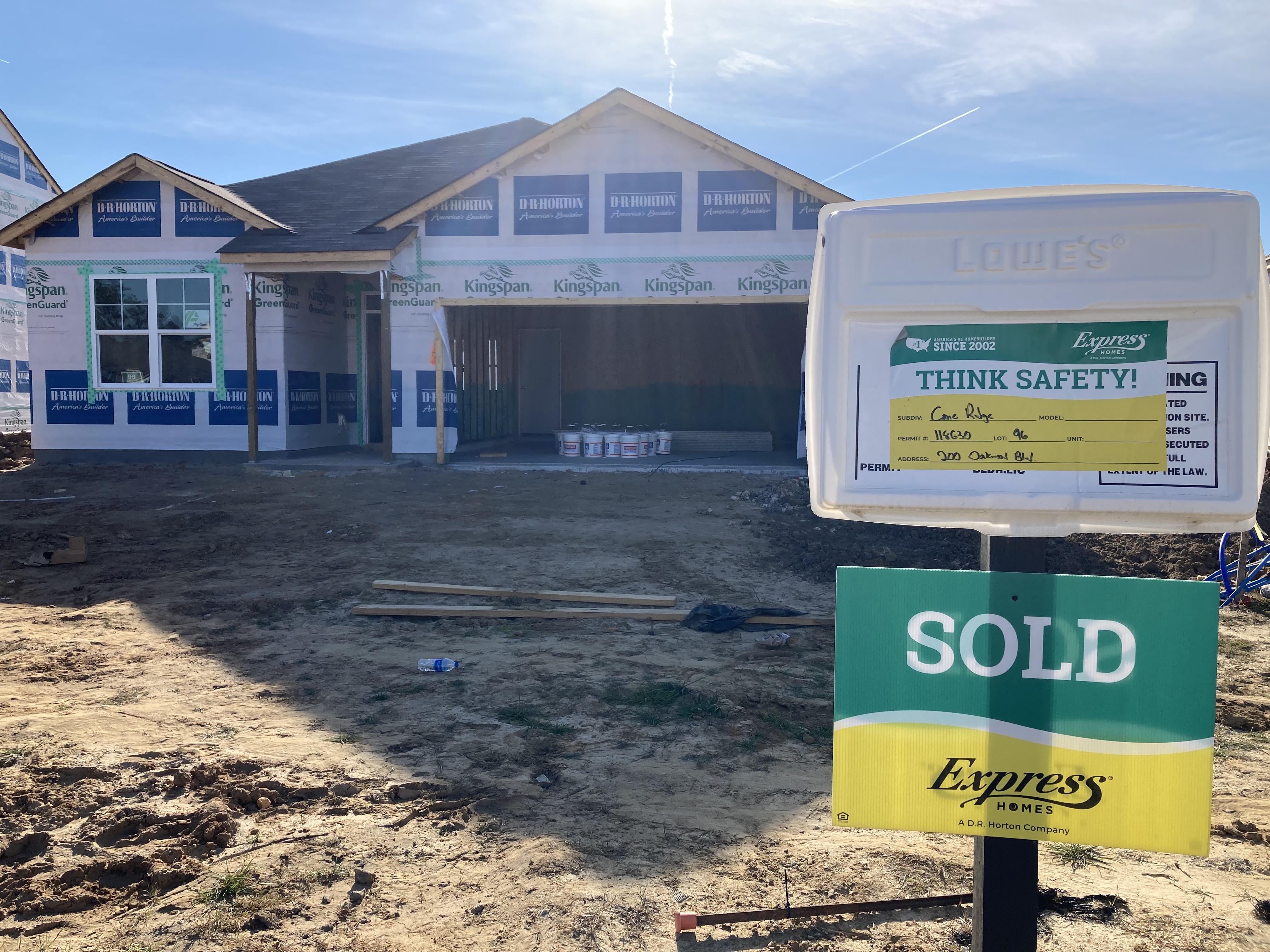Front elevation of home under construction
