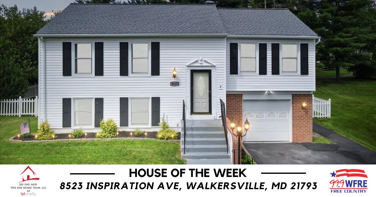 This Week on Podcast - Selling and Buying at the Same Time header image.