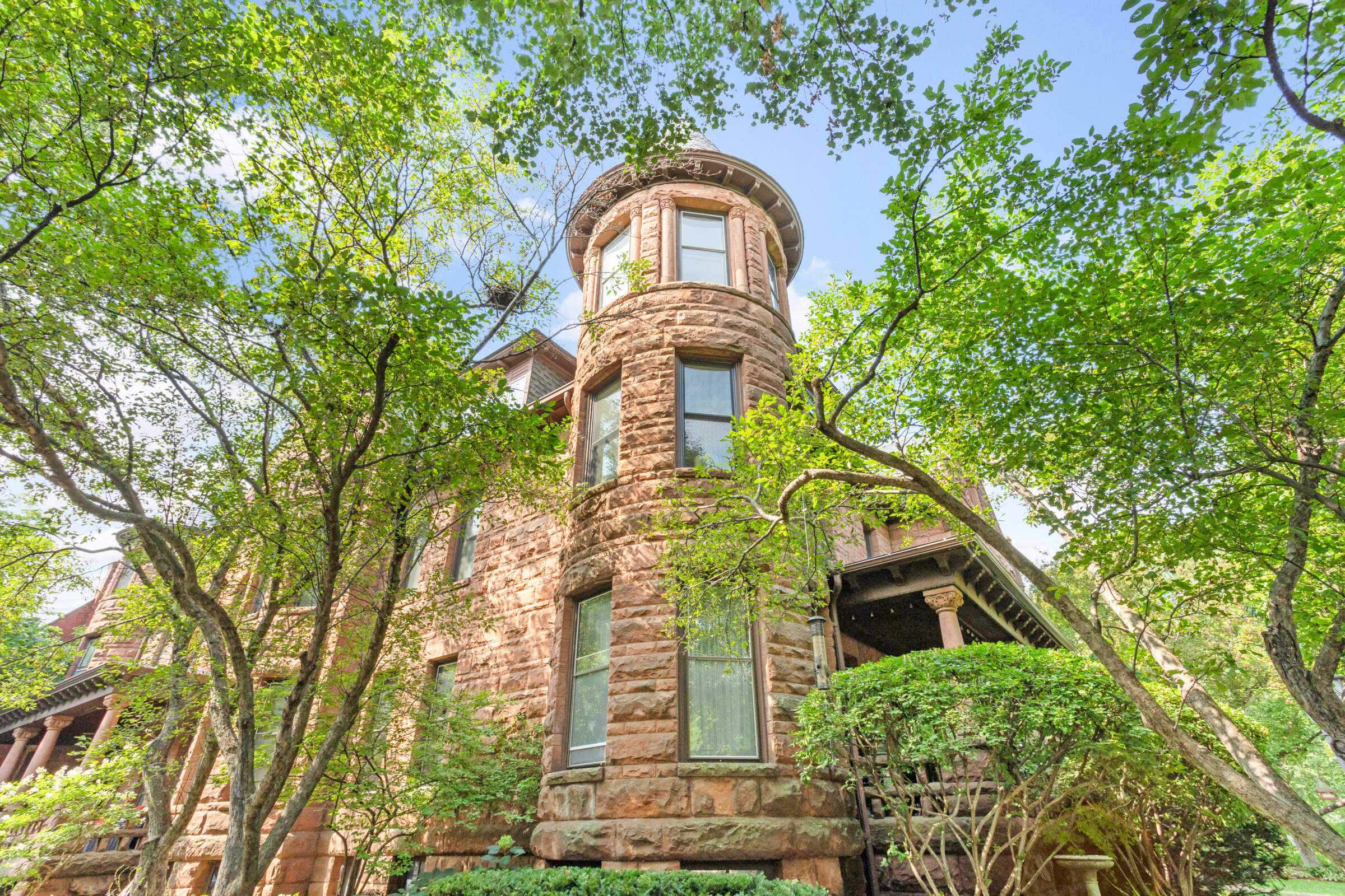 Inside a Summit Ave Treasure header image.