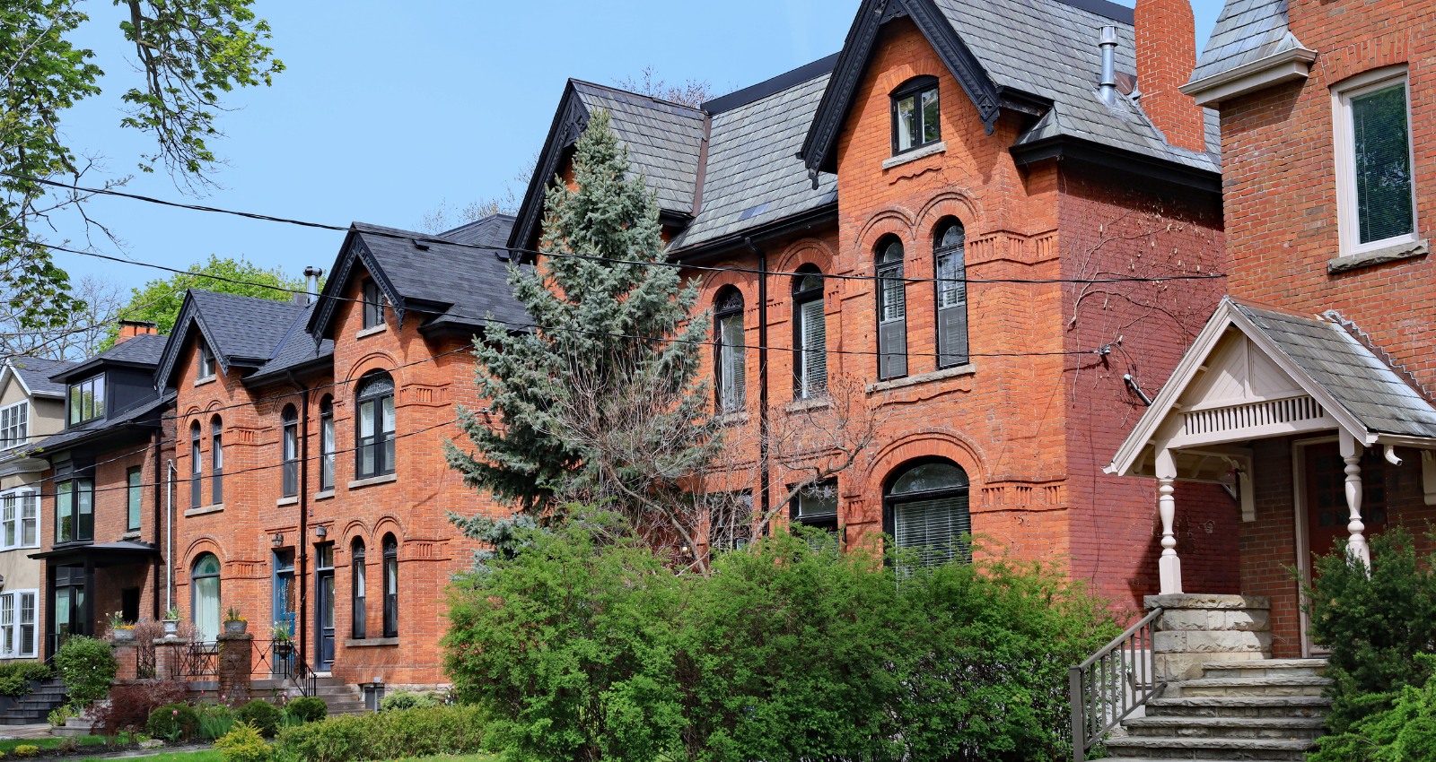 Neighborhood Series: Summit Hill header image.