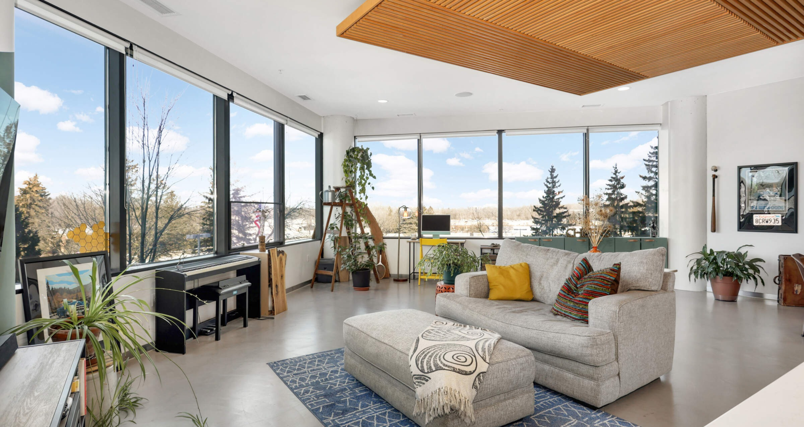 Listing Spotlight: Life at the Cloud 9 Sky Flats header image.