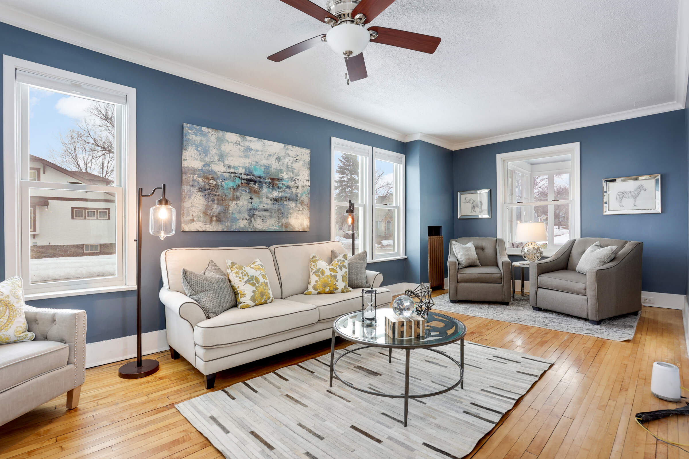 Home Staging: The Creative Touch to Make Your House Shine header image.