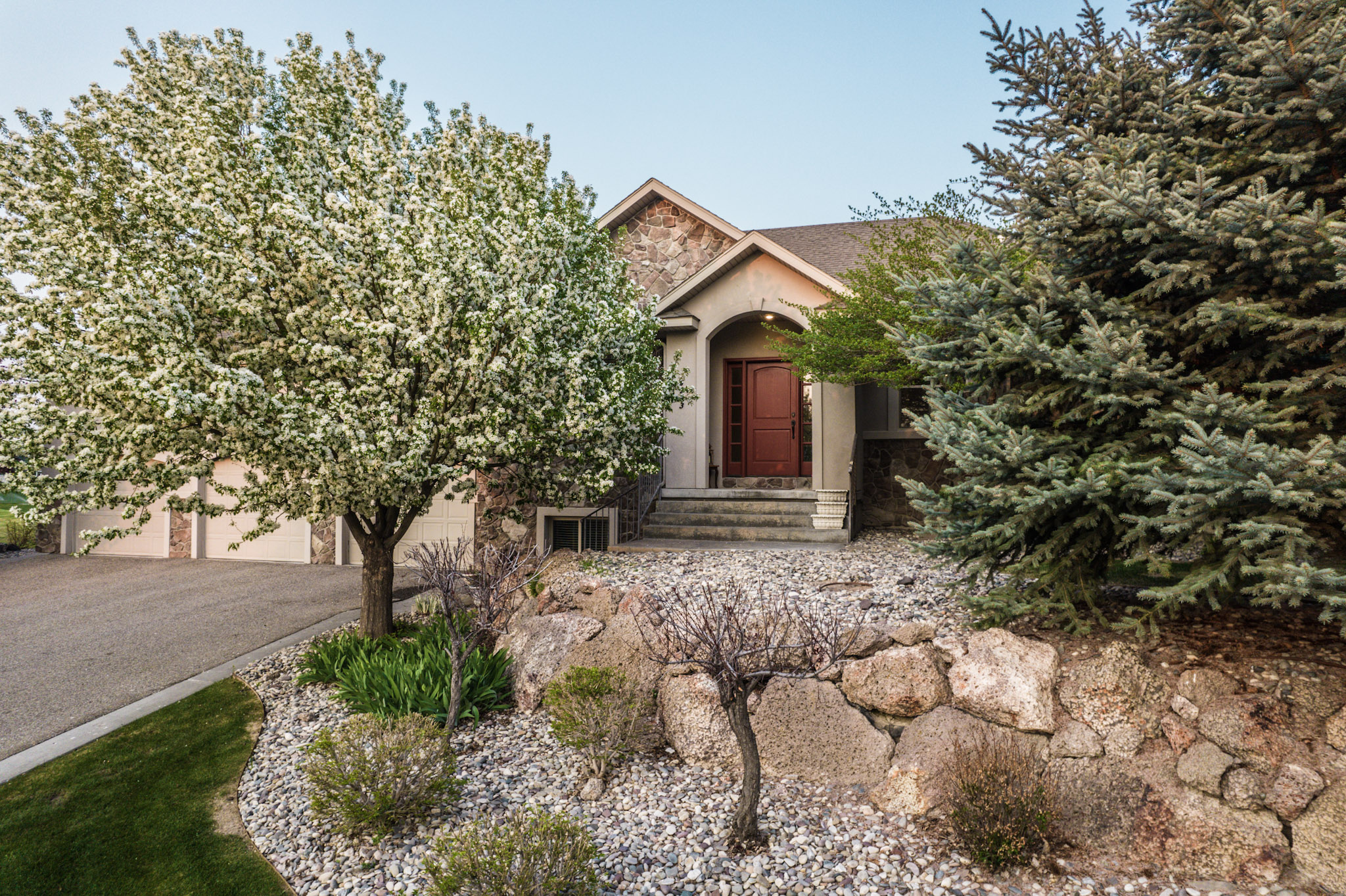 How to Prepare for Buying a Home in Idaho Falls: A Step-by-Step Guide header image.