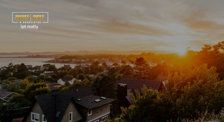 What to Look for in a Neighborhood During Summer Evenings header image.