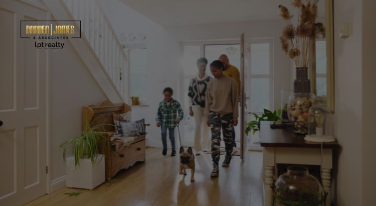 The Ultimate Guide to Moving with Pets in Louisiana: Tips for a Stress-Free Transition header image.