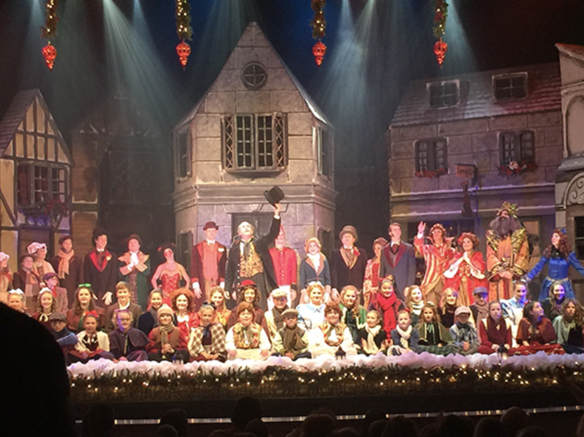Christmas on Stage in NH header image.