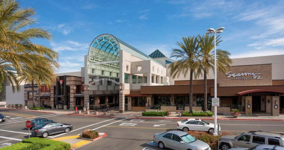 Living in Arden-Arcade, California: Central Location and Real Estate Opportunities header image.