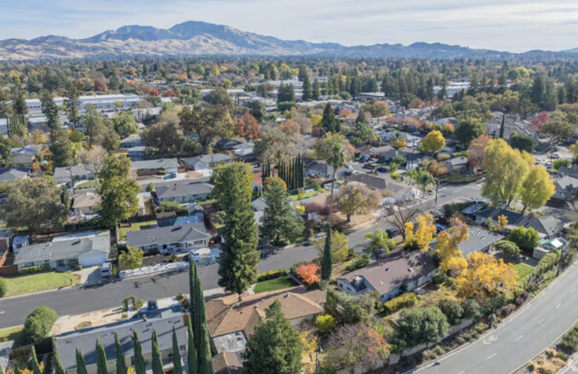 Living in Fair Oaks, California: A Unique Blend of Character and Convenience header image.