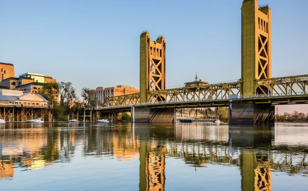 Living in Tahoe Park, Sacramento: Value and Location header image.