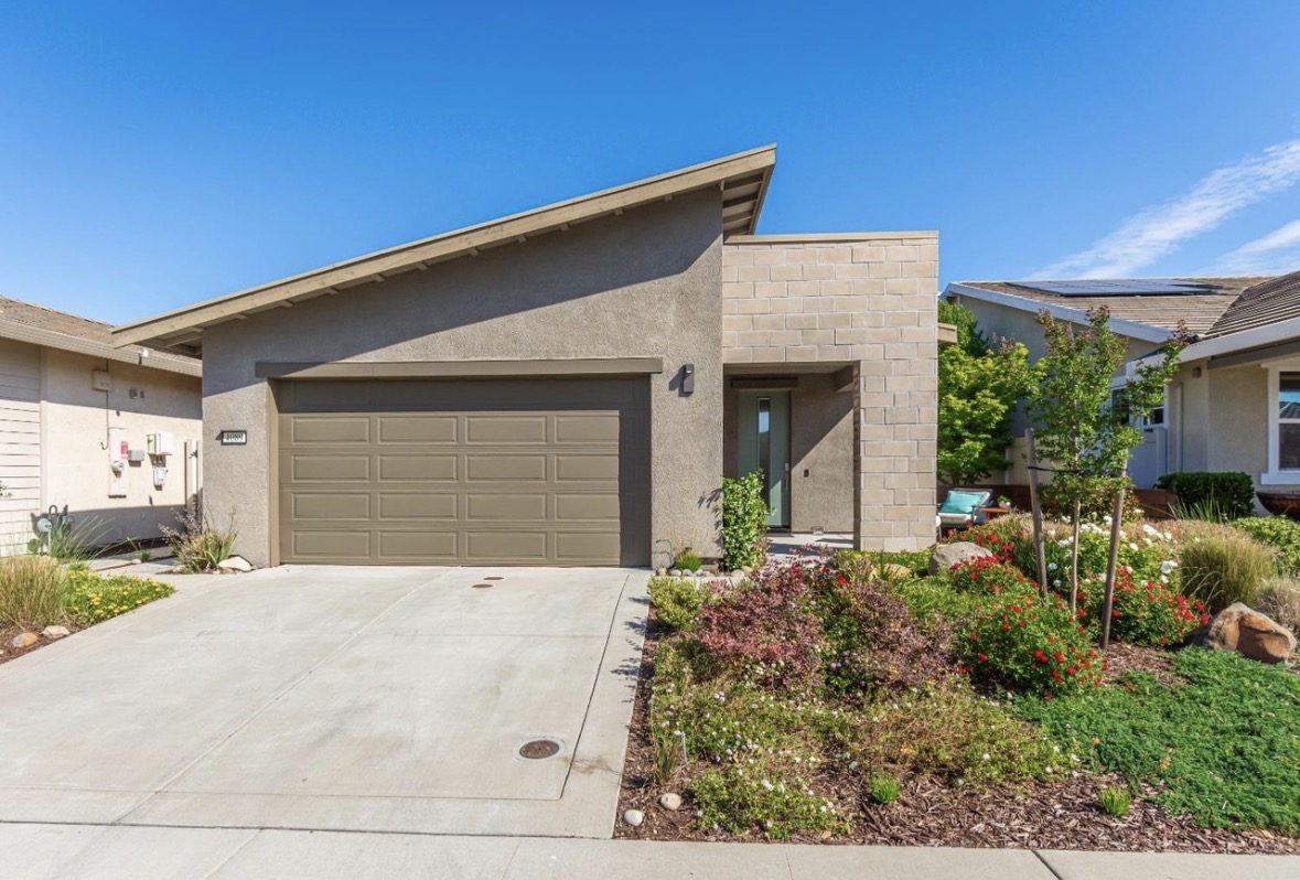 Want More Space? 6 Northern California Communities Worth Exploring header image.