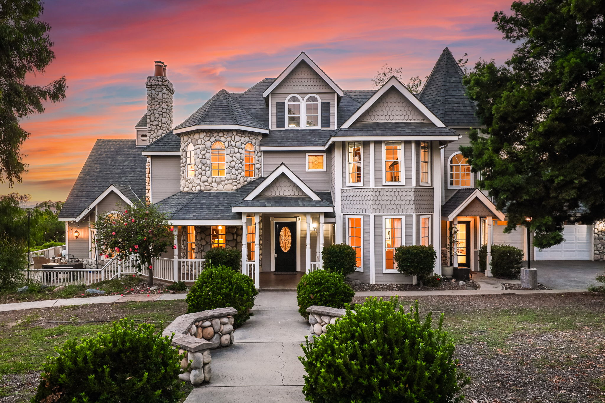 Just Listed in Fallbrook! header image.