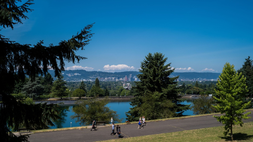 Families Moving to Portland, OR: What You Need to Know Before the Big Move header image.