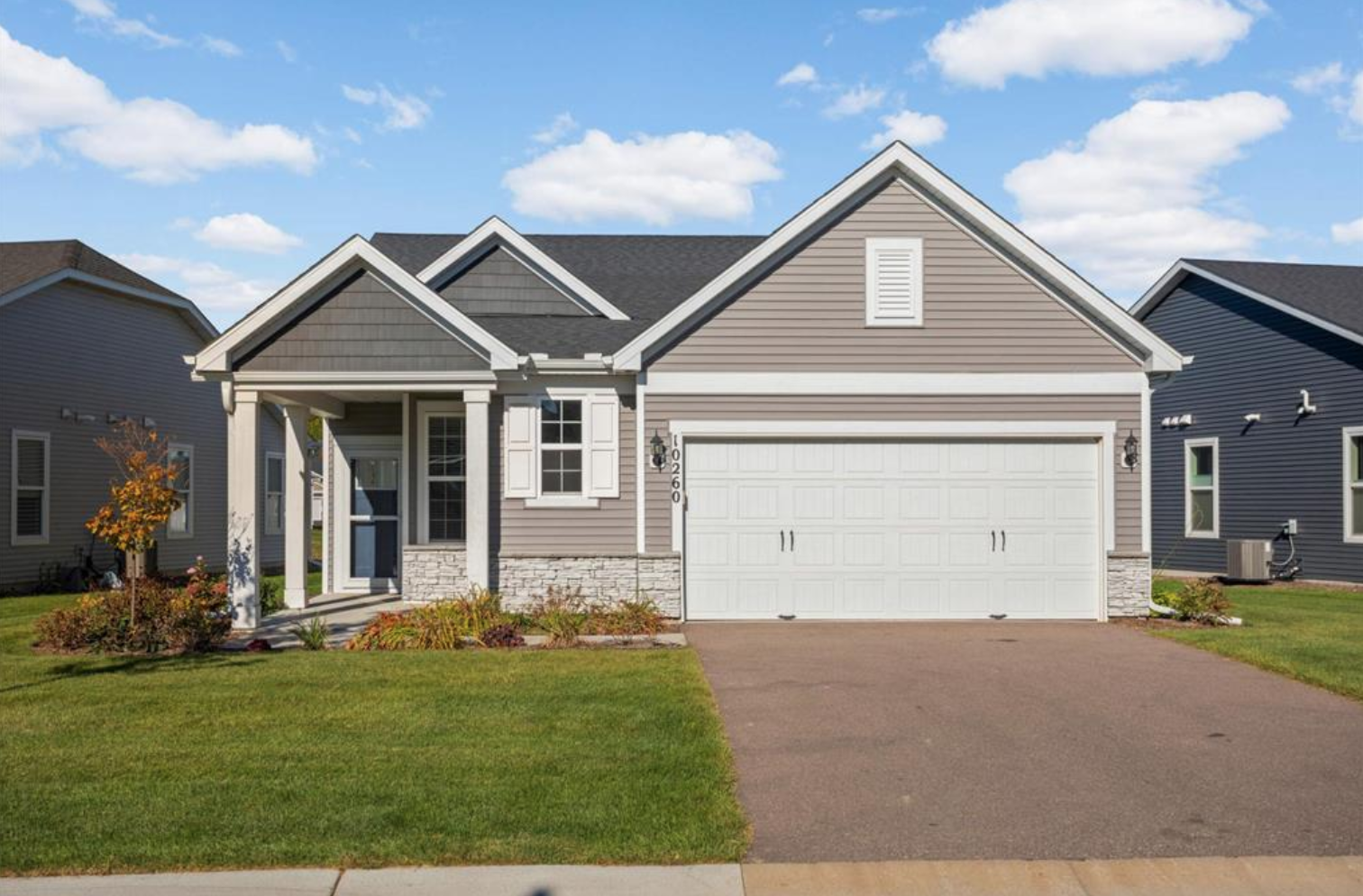 Two Great Homes to Tour This Weekend – Rogers and Maple Grove Open Houses header image.