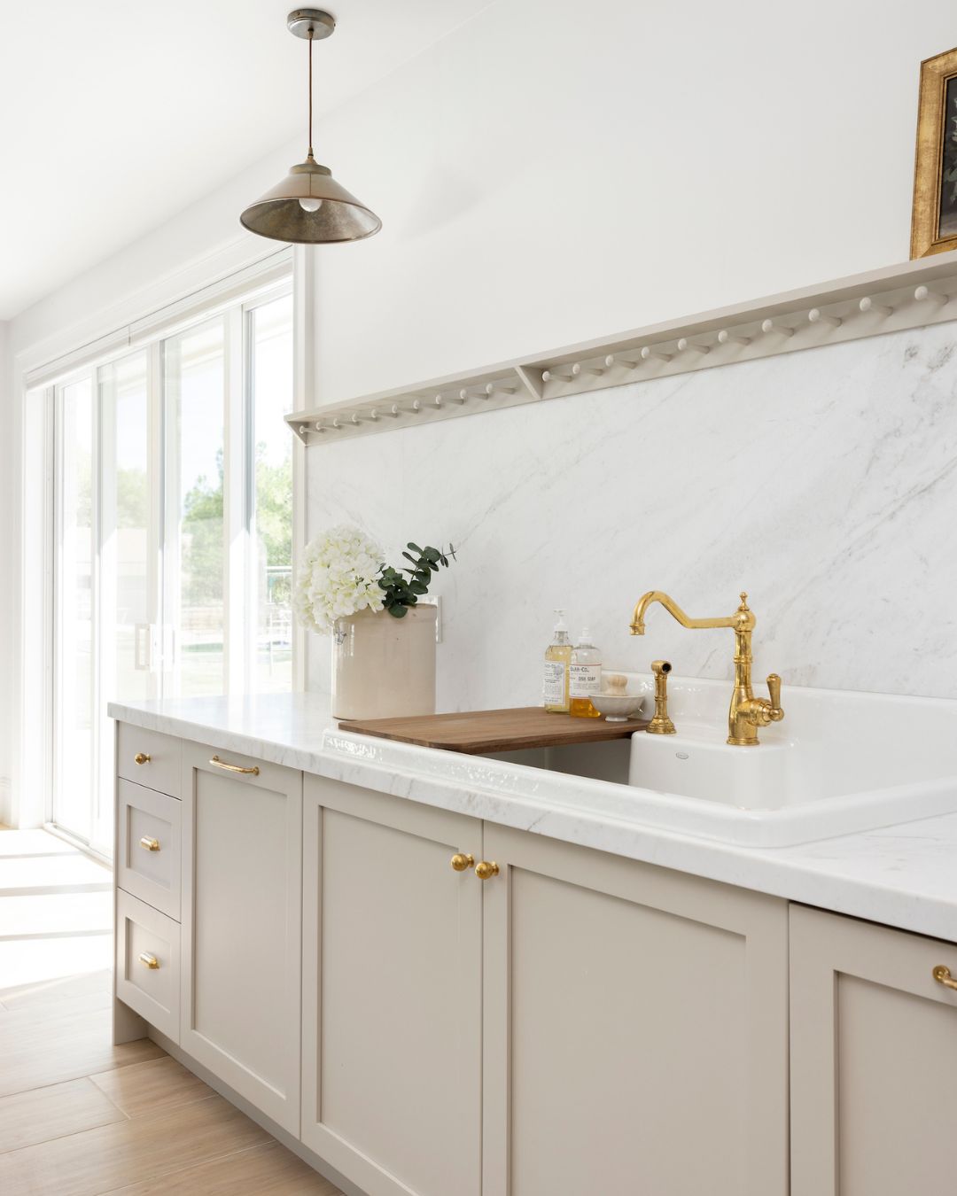 12 Tips for an Easier Move header image.