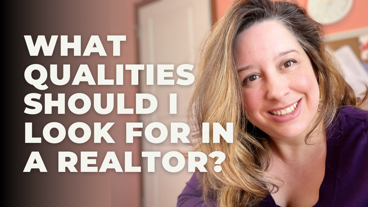 What qualities should I look for in a real estate agent? header image.