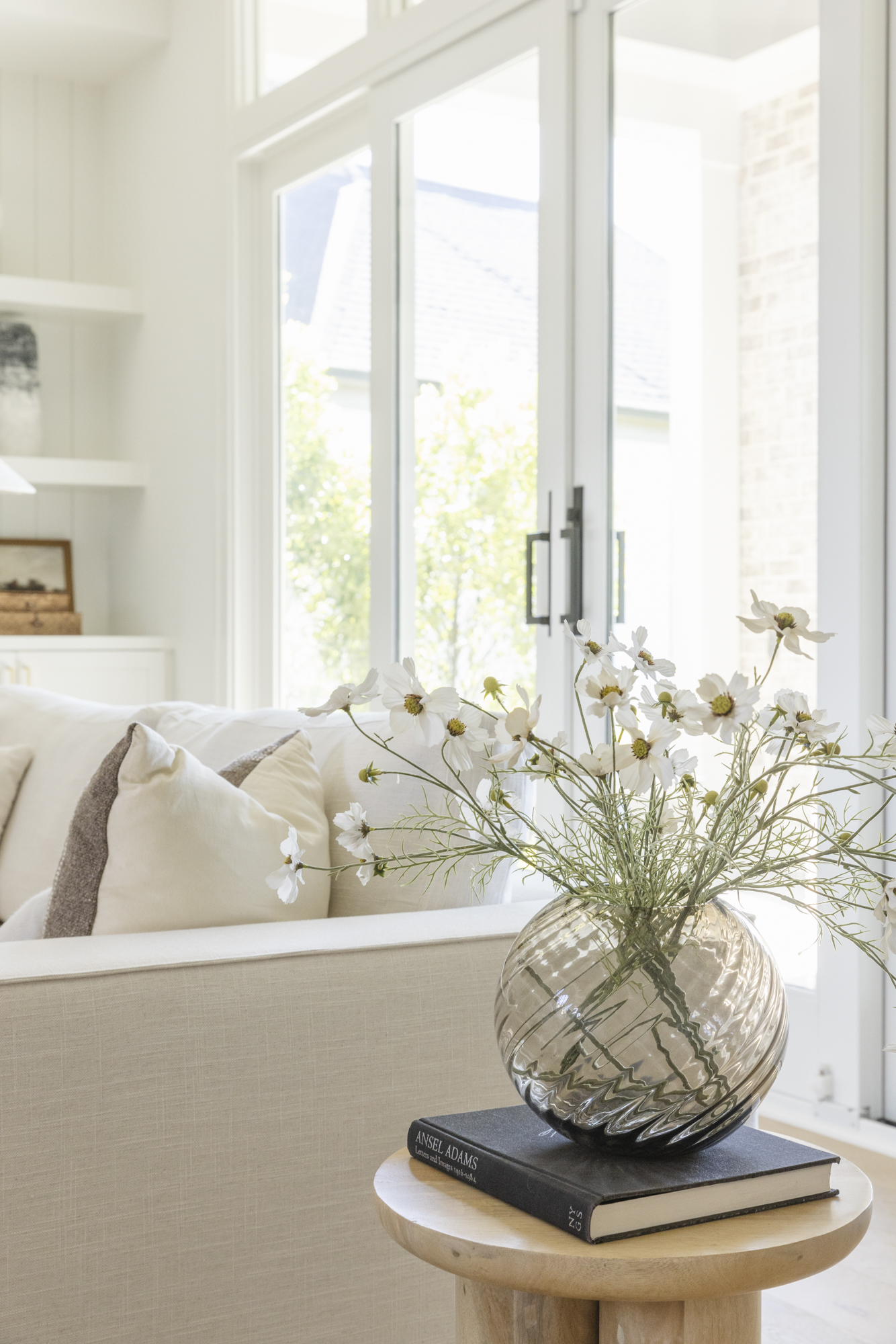 What are mortgage points and Twin Cities Market Update Dec 18, 2024 header image.