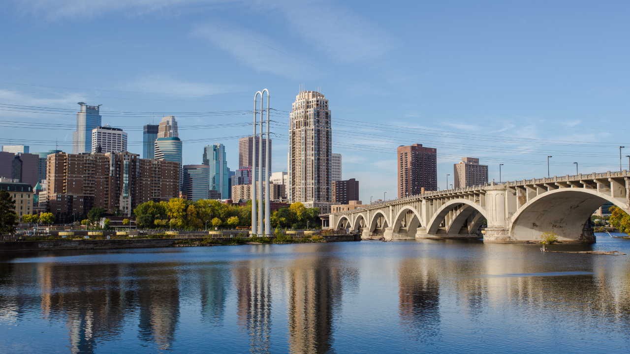Tips for Moving to the Minneapolis (and surrounding areas) header image.