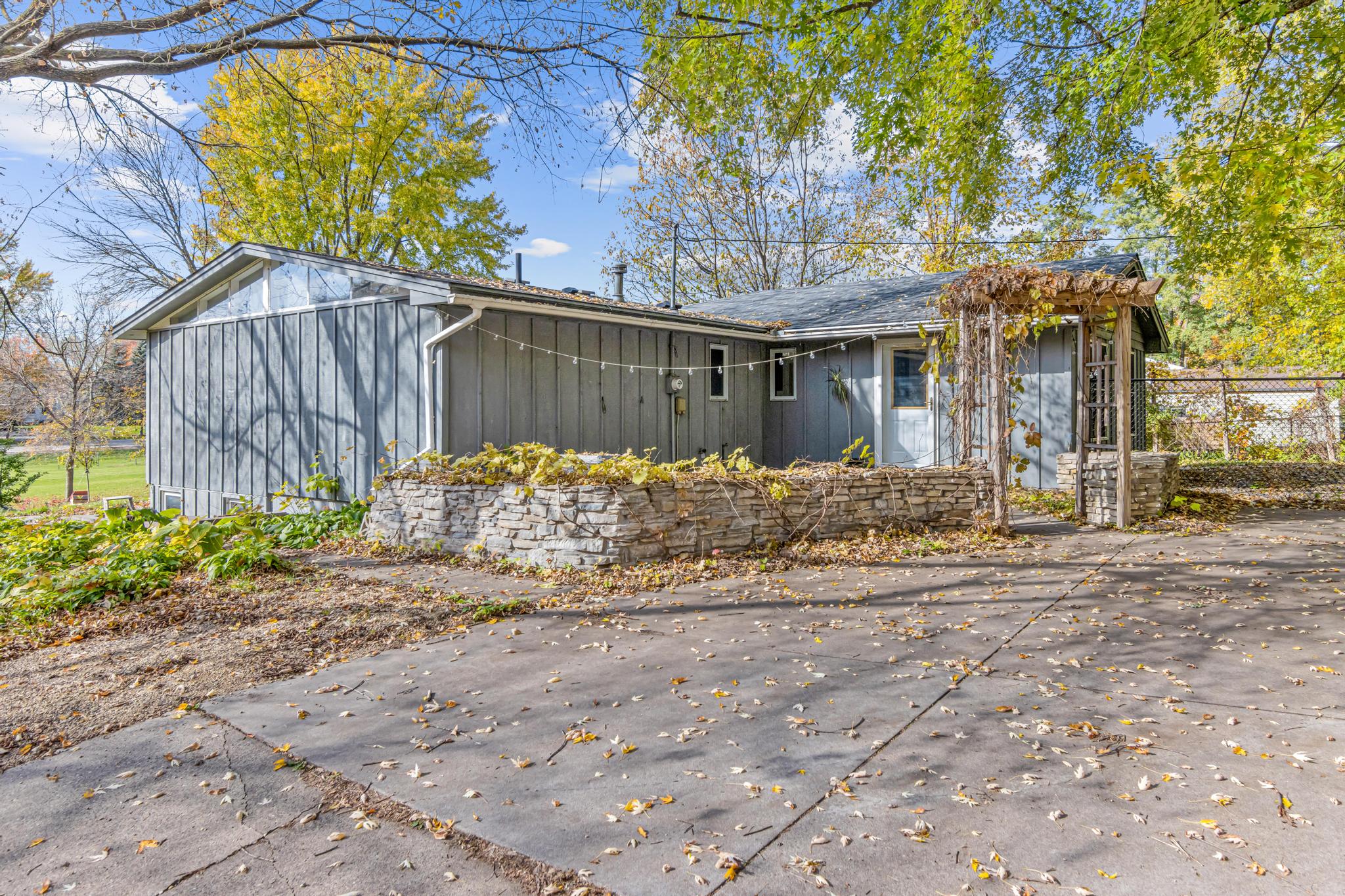 FOR SALE - 8600 Park Street, Rockford, MN 55373 header image.