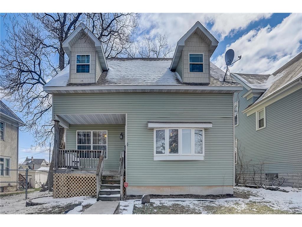 JUST LISTED - 3210 Aldrich Ave N Minneapolis header image.