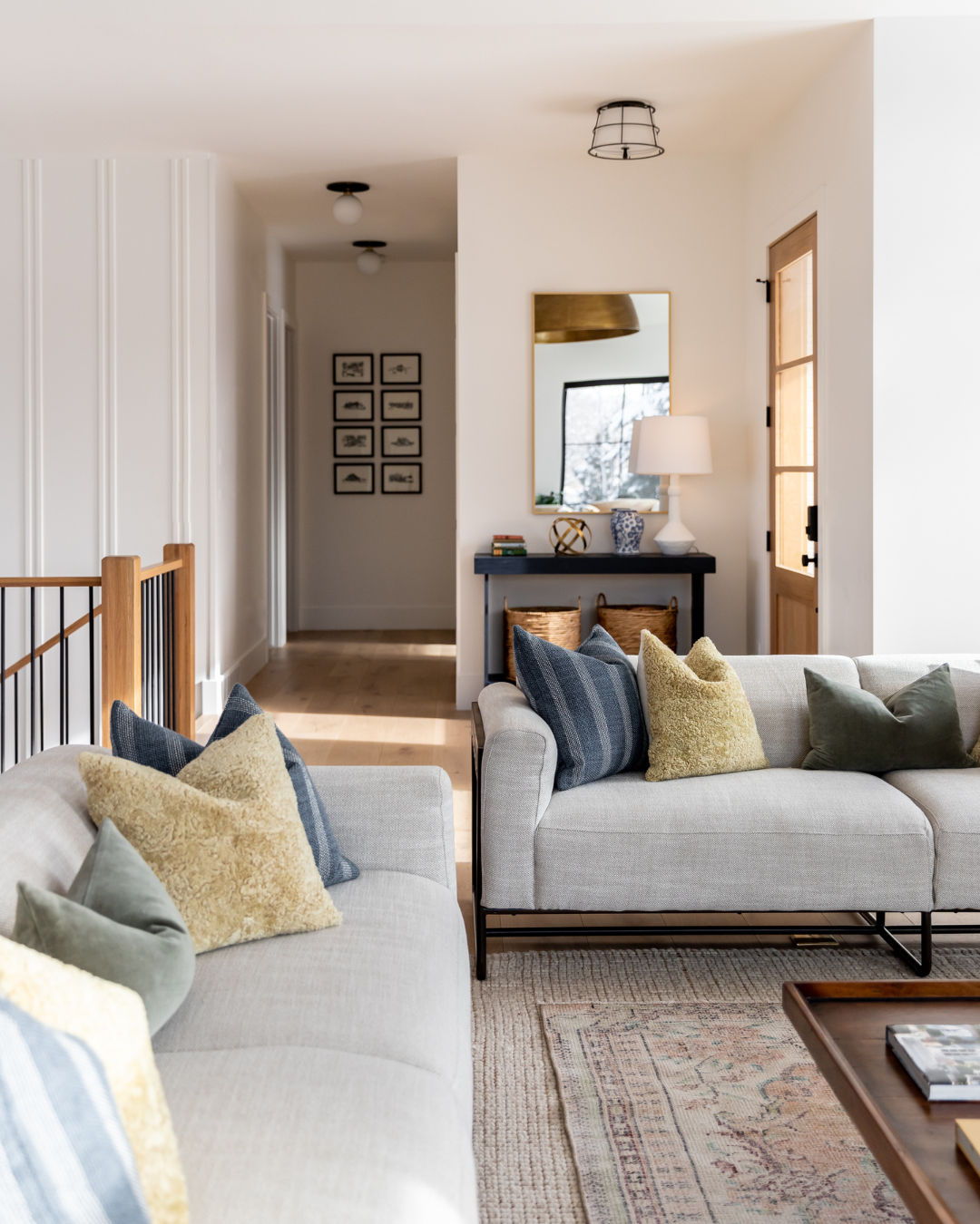 The 2 Ways to Buy a Home header image.