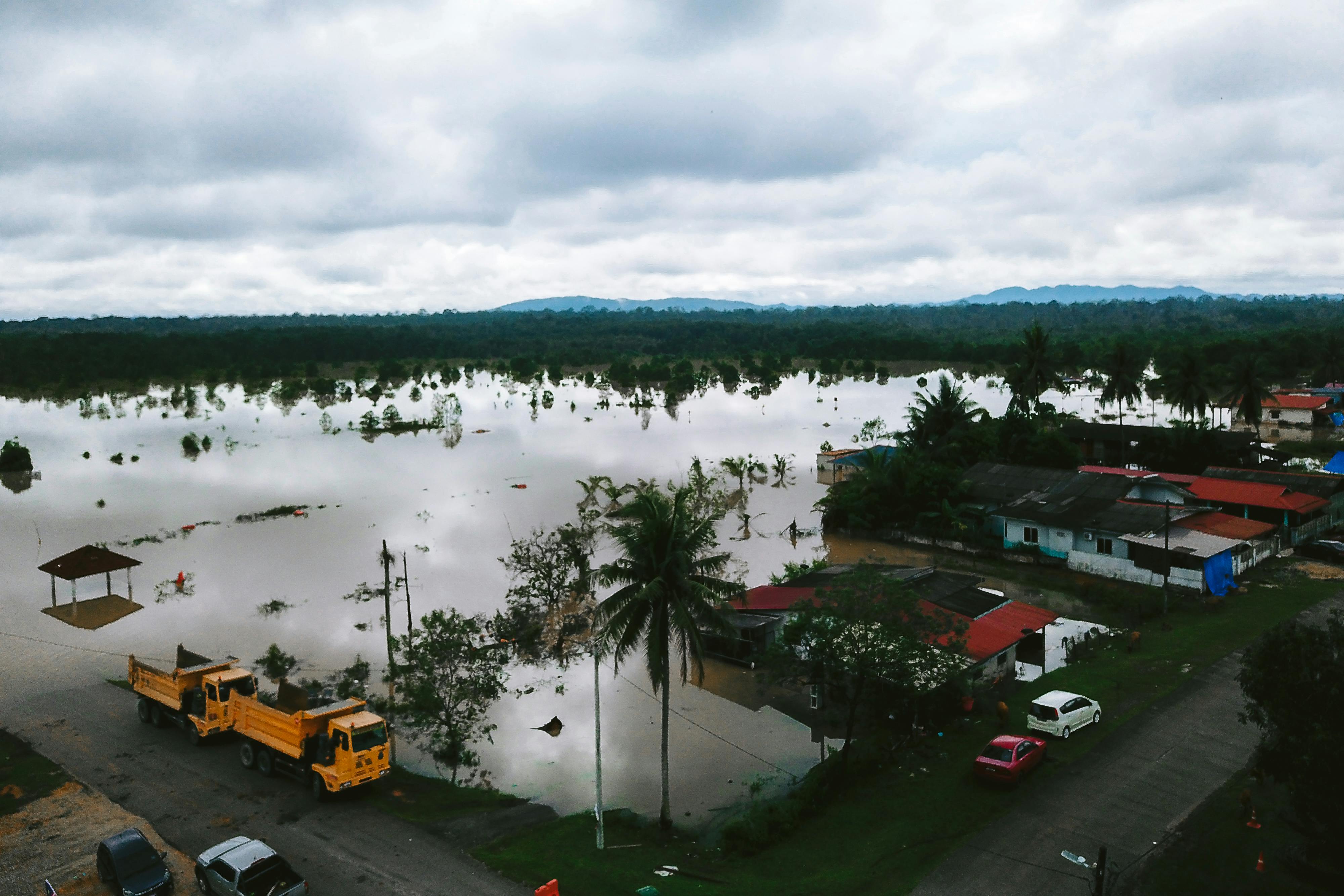 Understanding Flood Zones and Drainage in Highlands County header image.