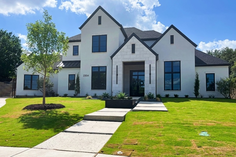 Learn More About Colleyville’s Newest Community header image.