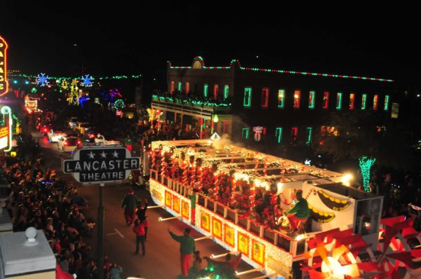 North Texas Christmas Lights Displays header image.