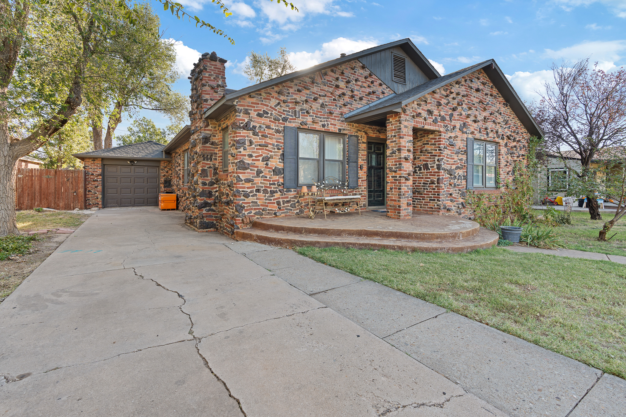 Front view of 1223 S Fannin St Amarillo TX home for sale by Green Door Group