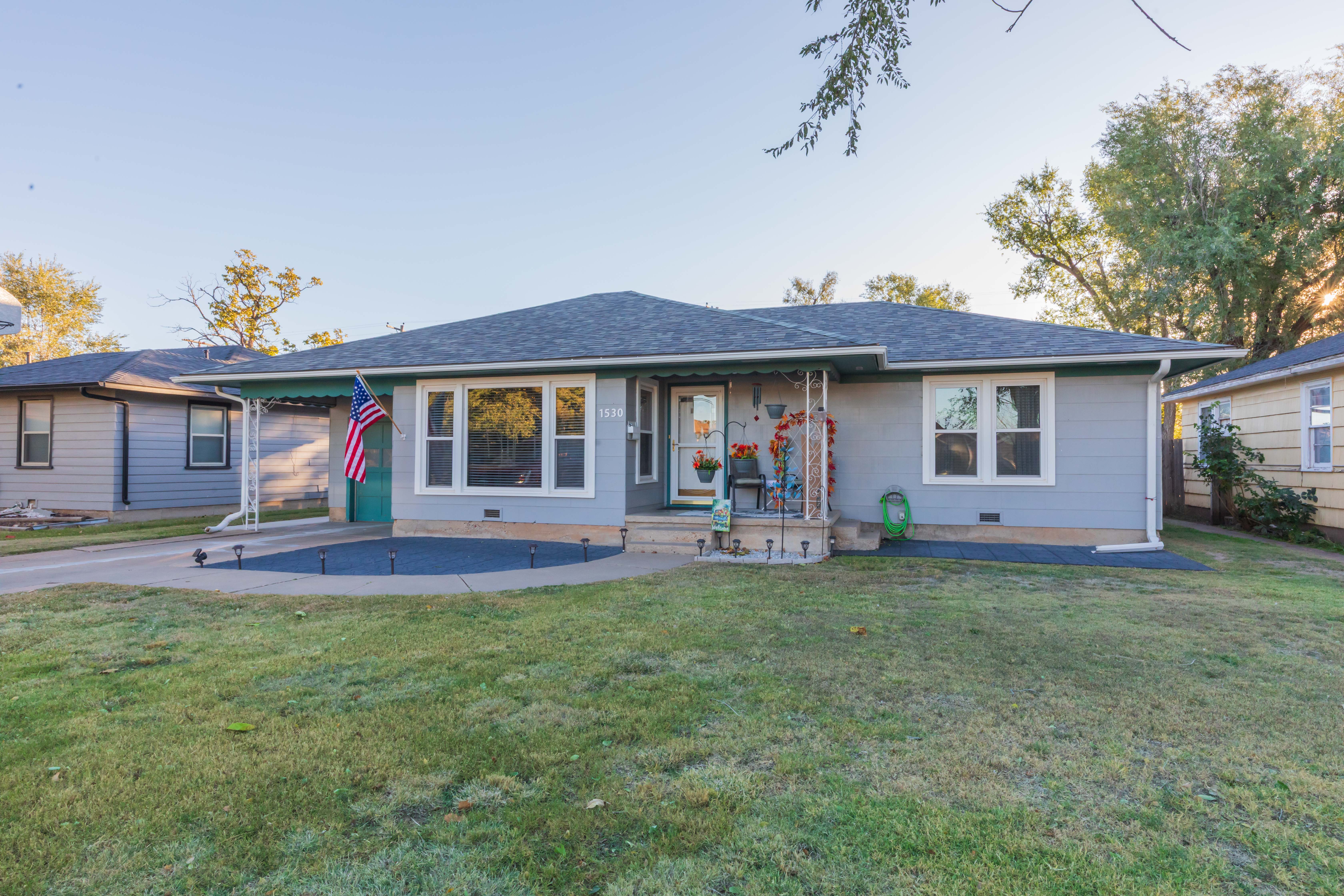 Front exterior of 1530 N Williston St Pampa TX home for sale by Green Door Group