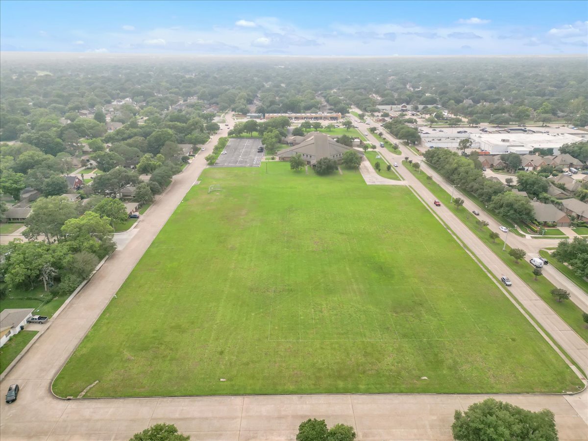 Commercial Land Opportunity in Clear Lake City header image.