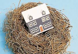 Downsizing: What Retirees Should Consider header image.