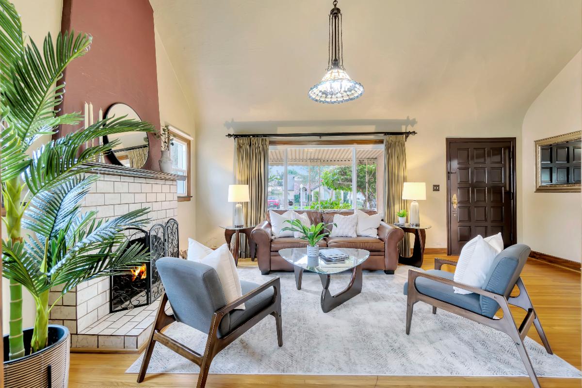 JUST LISTED: 2085 Lambert Dr Pasadena, CA 91107 header image.