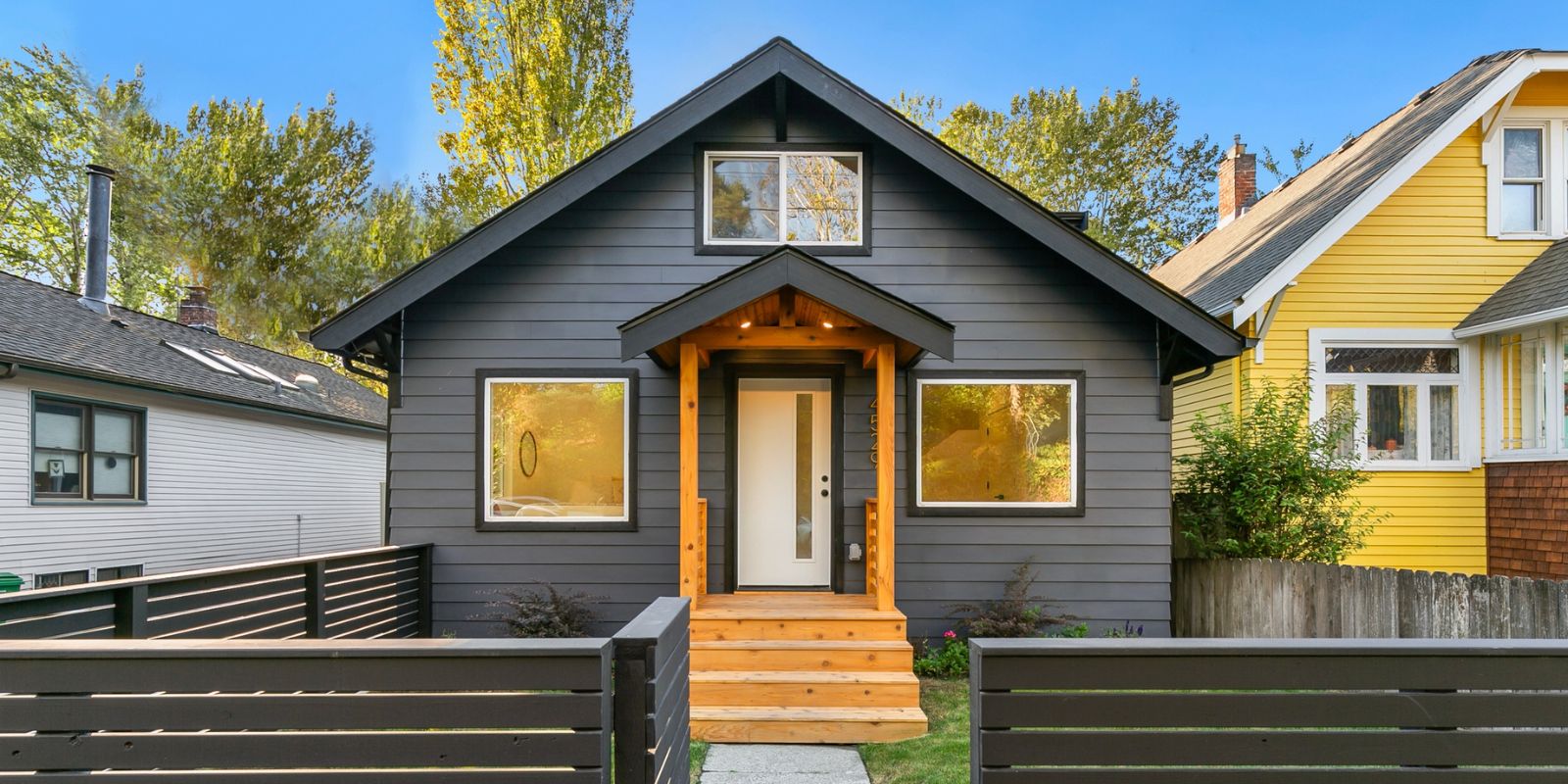 The 3 Biggest Mistakes West Seattle Sellers Make (And How to Avoid Them) header image.