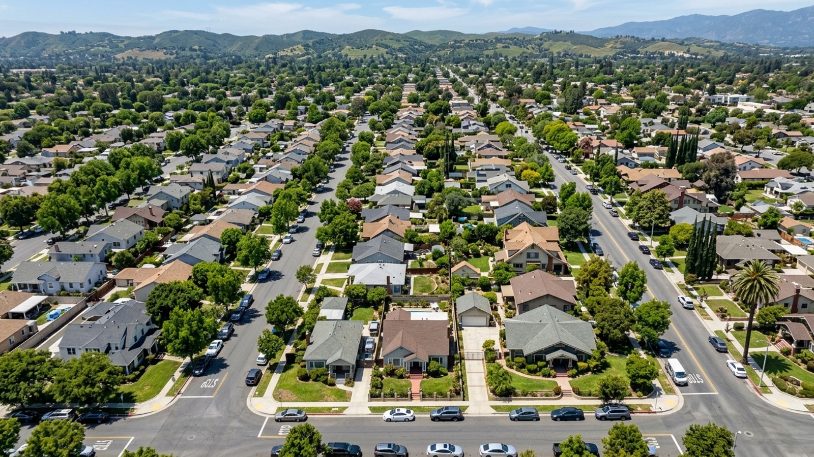 Comparing Real Estate in Whittier, CA vs Los Angeles header image.
