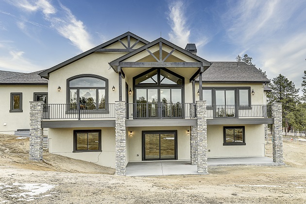 4 Ways Homeowners Can Use Their Equity header image.