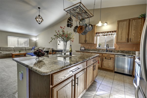 JUST LISTED | SHOW STOPPING HOMES header image.