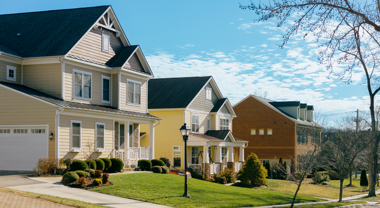 The Latest Expert Forecasts for Home Prices in 2023 header image.