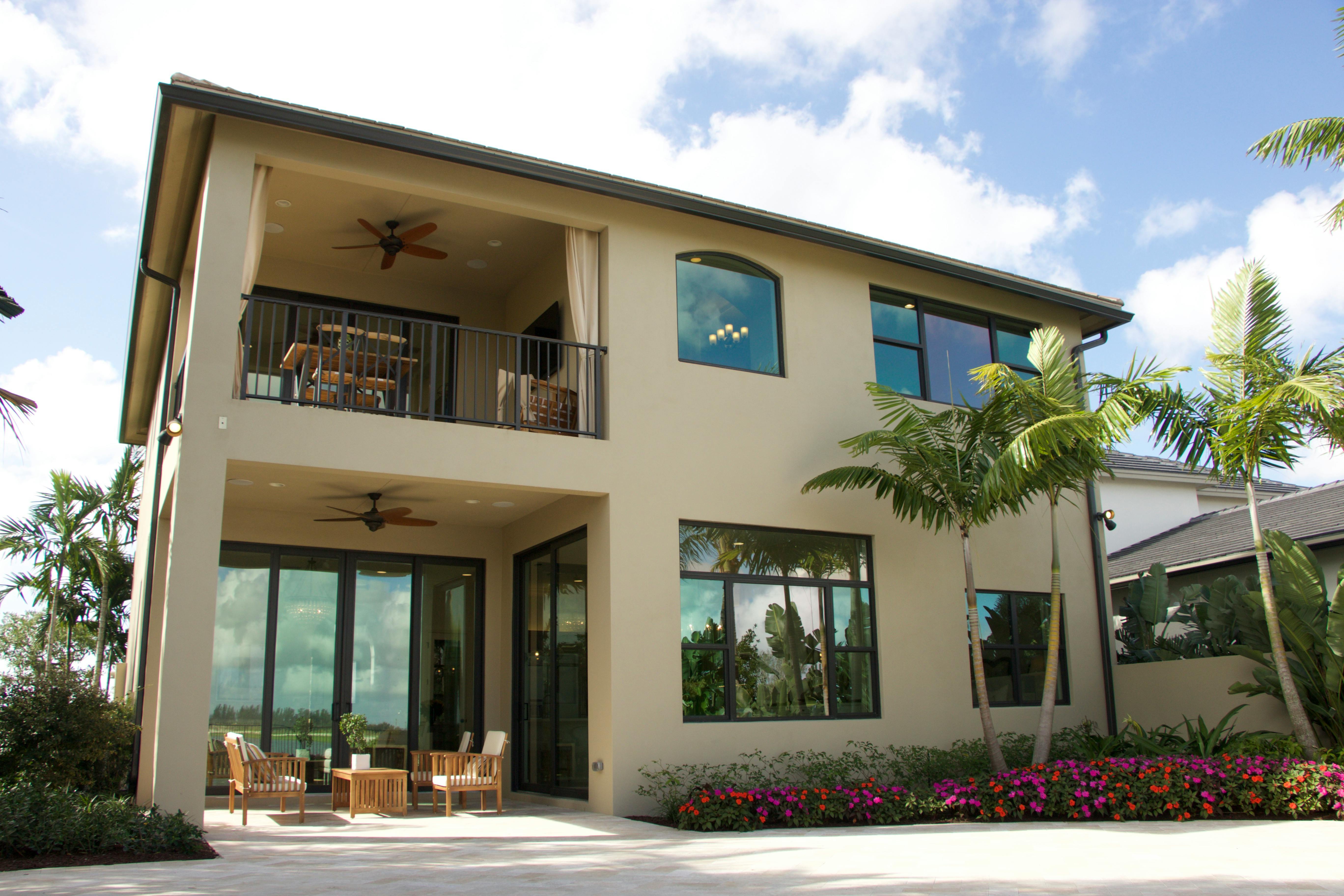 A Comprehensive Guide to Buying a New Construction Home in South Florida header image.