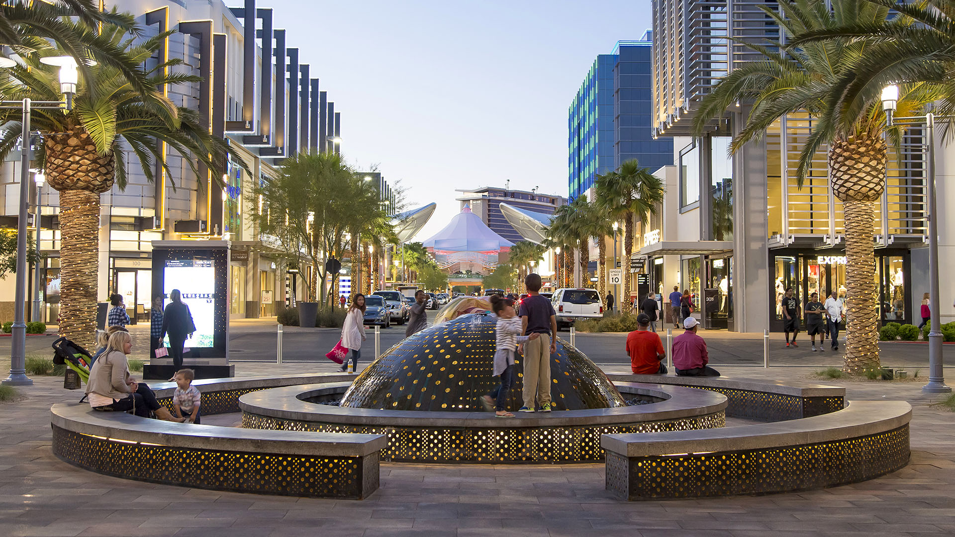 Downtown Summerlin header image.