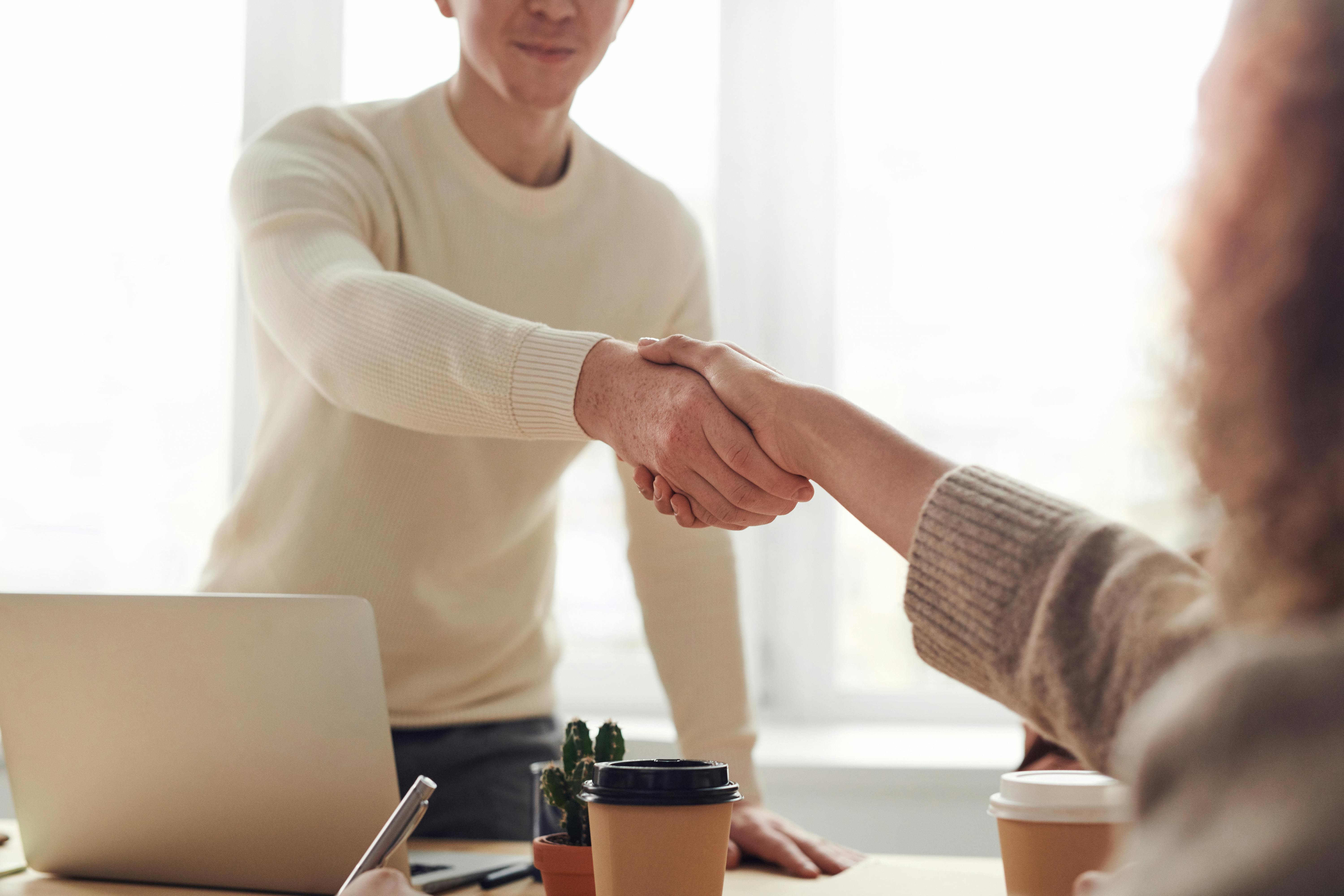 September Sips & Tips: How to Work Best with Your Real Estate Broker header image.