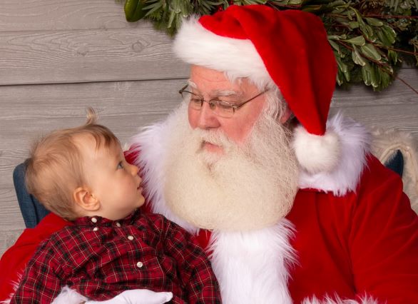 Pictures with Santa 2019 Success! header image.