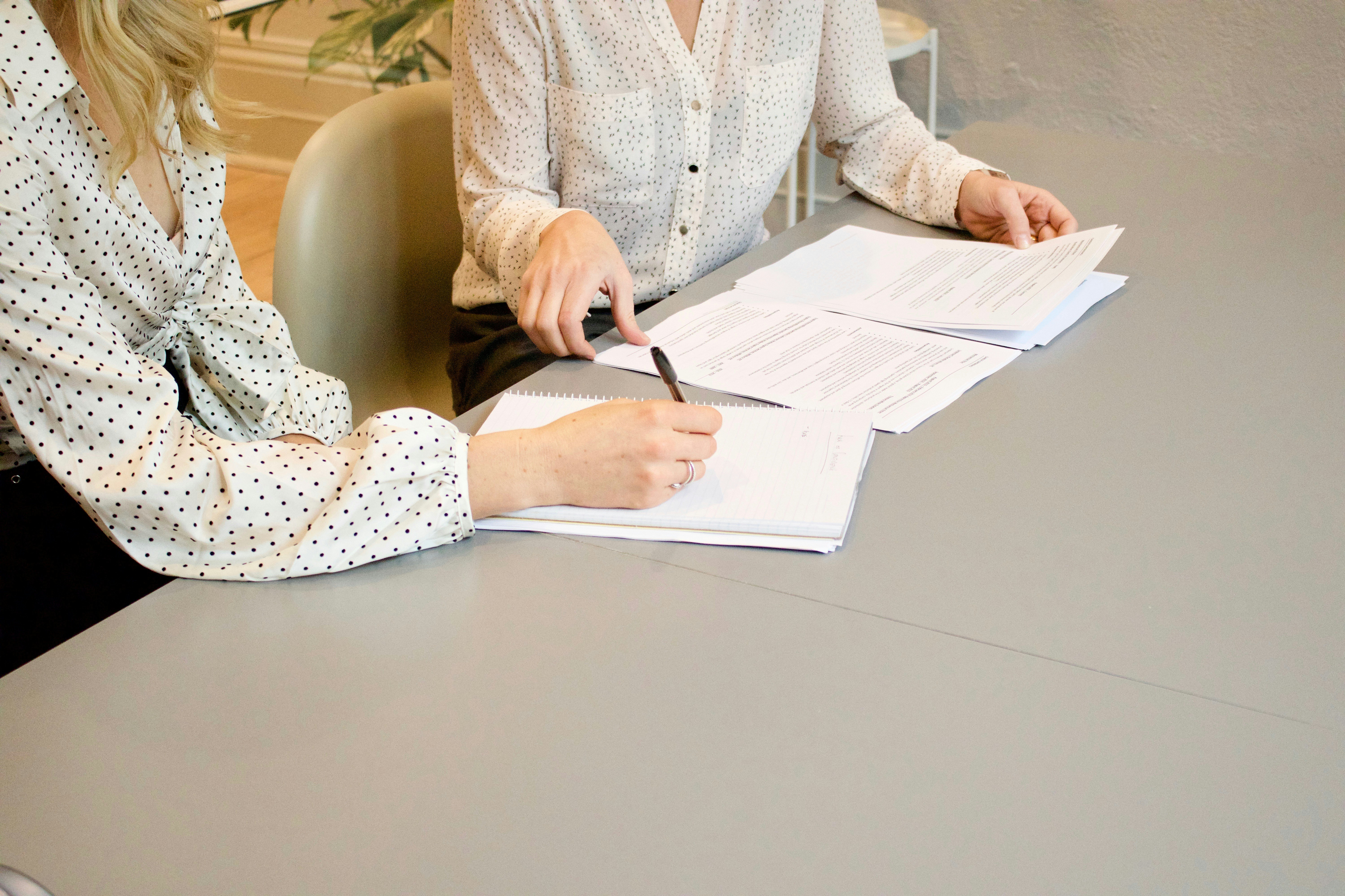 When & How Should You Sign A Buyer Rep Agreement? header image.