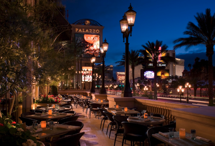 February in Las Vegas: The Month Locals Secretly Love header image.